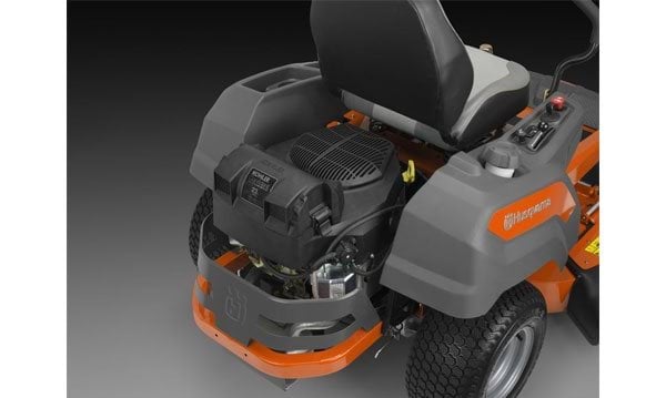 Corta Relvas Giro Zero Husqvarna Z242F Image 2