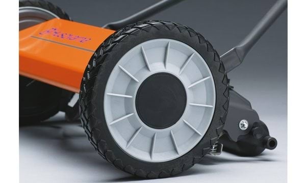 Corta Relvas Manual 40cm Husqvarna 64 Image 2